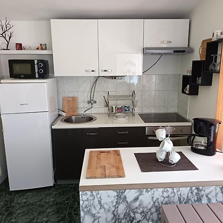 Apartments Samarzija- New 63 Not 47 บาร์บินเย ภายนอก รูปภาพ
